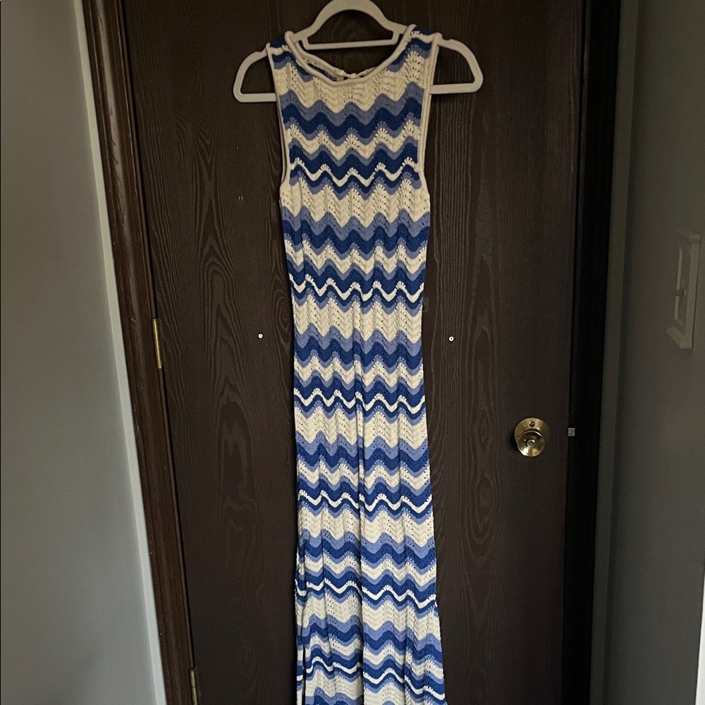 Kivari Blue Wave Leighton Maxi Dress - Picture 2 of 16